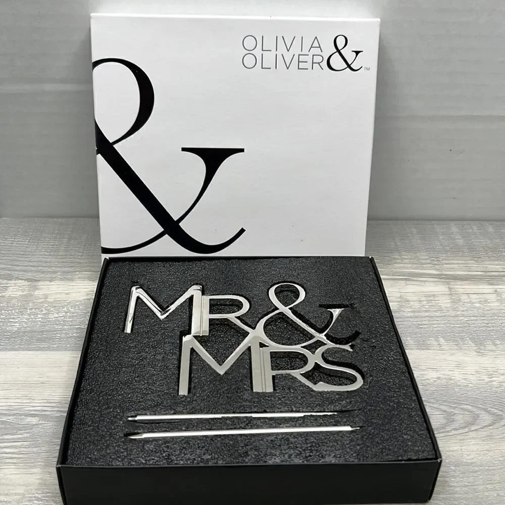 Olivia &Oliver Polished Silver Finish Mr. & Mrs. cake topper EUC